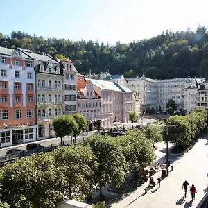 zkontrolujte dostupnost