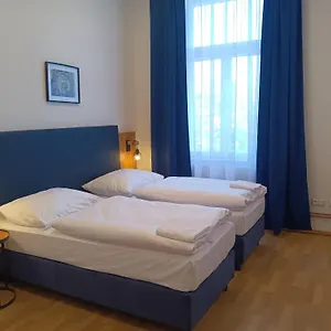 zkontrolujte dostupnost